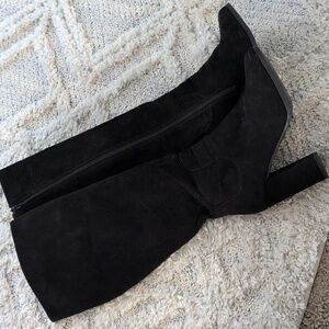 Women's classy suede boots 7